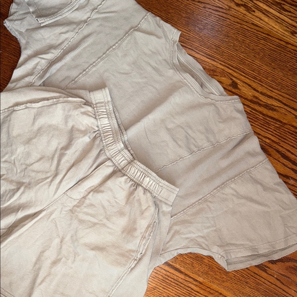 Aerie Taupe Textured Knit Set